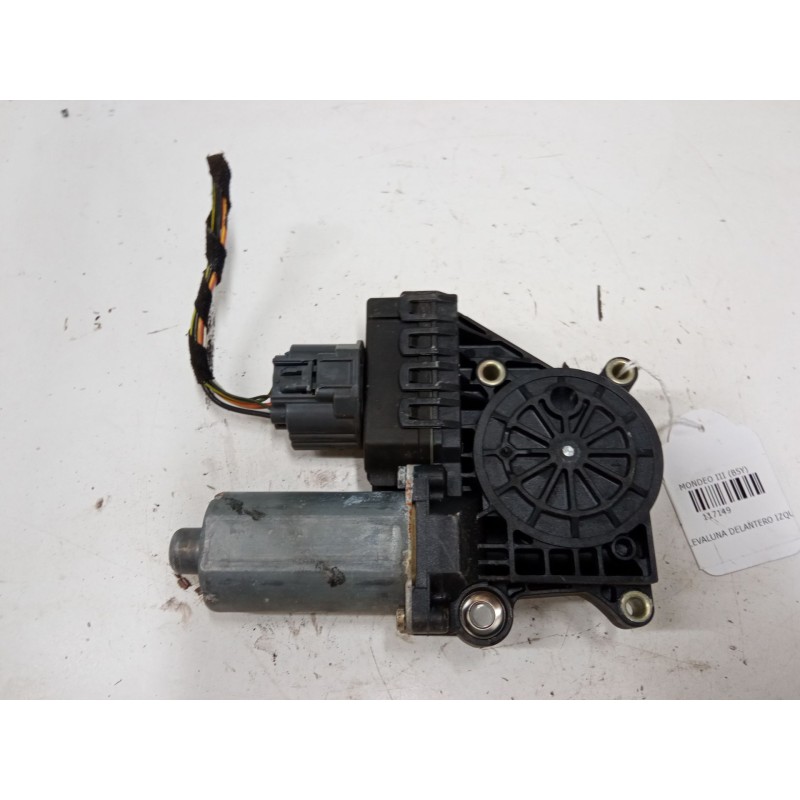 Recambio de motor elevaluna delantero izquierdo para ford mondeo iii (b5y) 2.0 16v referencia OEM IAM 0130821720  