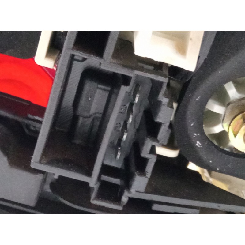 Recambio de piloto trasero porton izquierdo para volkswagen touareg (7la, 7l6, 7l7) 2.5 r5 tdi referencia OEM IAM 7L6945093H  
