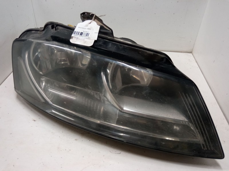 Recambio de faro derecho para audi a3 sportback (8pa) 1.6 tdi referencia OEM IAM 8P0941004  