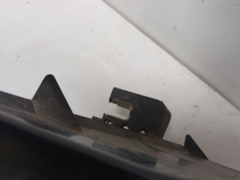 Recambio de faro derecho para audi a3 sportback (8pa) 1.6 tdi referencia OEM IAM 8P0941004  