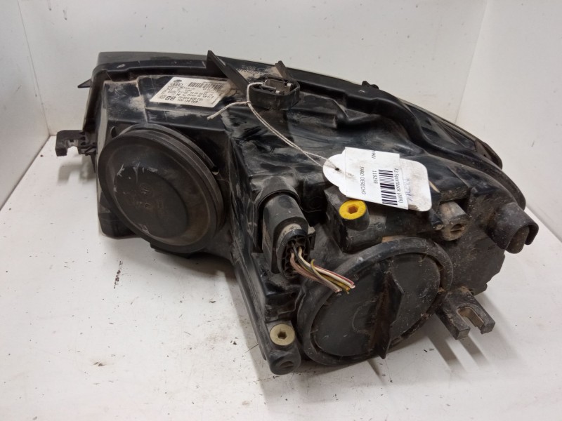 Recambio de faro derecho para audi a3 sportback (8pa) 1.6 tdi referencia OEM IAM 8P0941004  