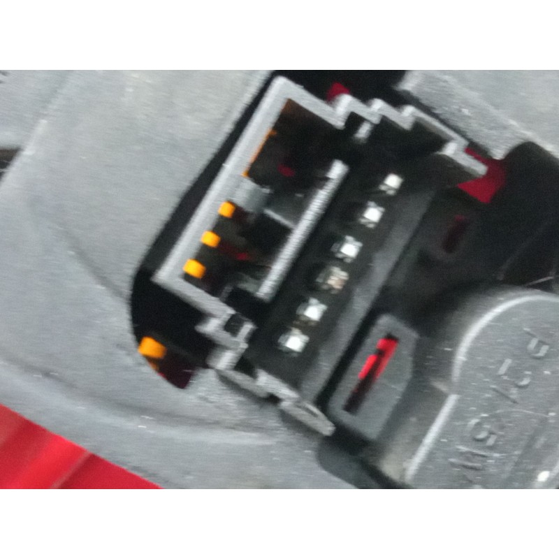 Recambio de piloto trasero derecho para renault clio ii (bb_, cb_) 1.9 dti (b/cb0u) referencia OEM IAM   