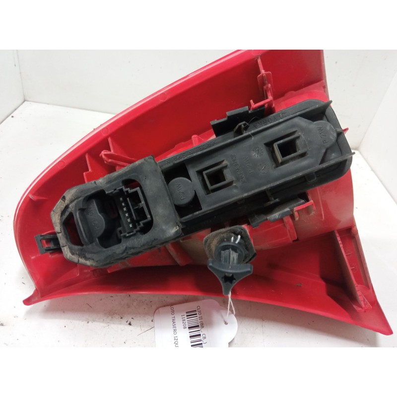 Recambio de piloto trasero izquierdo para renault clio ii (bb_, cb_) 1.9 dti (b/cb0u) referencia OEM IAM   