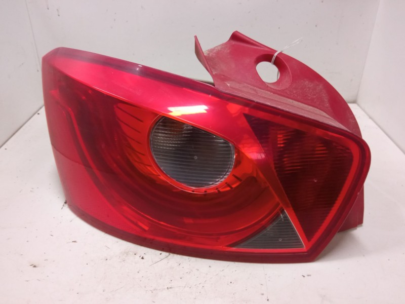 Recambio de piloto trasero izquierdo para seat ibiza iv sc (6j1, 6p5) 1.2 referencia OEM IAM   