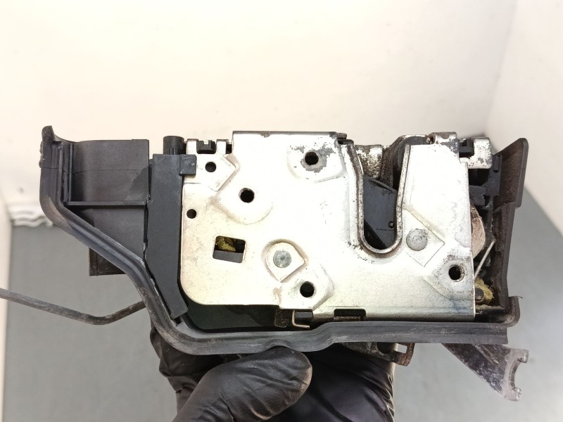 Recambio de cerradura puerta delantera izquierda para bmw 3 compact (e46) 320 td referencia OEM IAM   