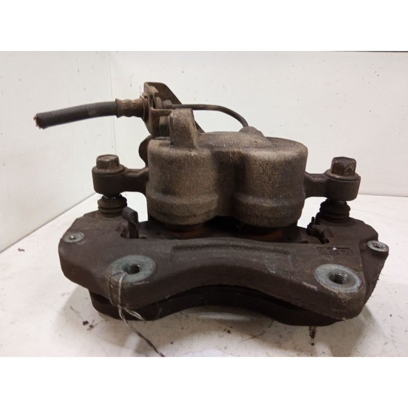 Recambio de pinza freno delantera derecha para mitsubishi montero sport i (k7_, k9_) 2.5 td (k94w, k74t) referencia OEM IAM   