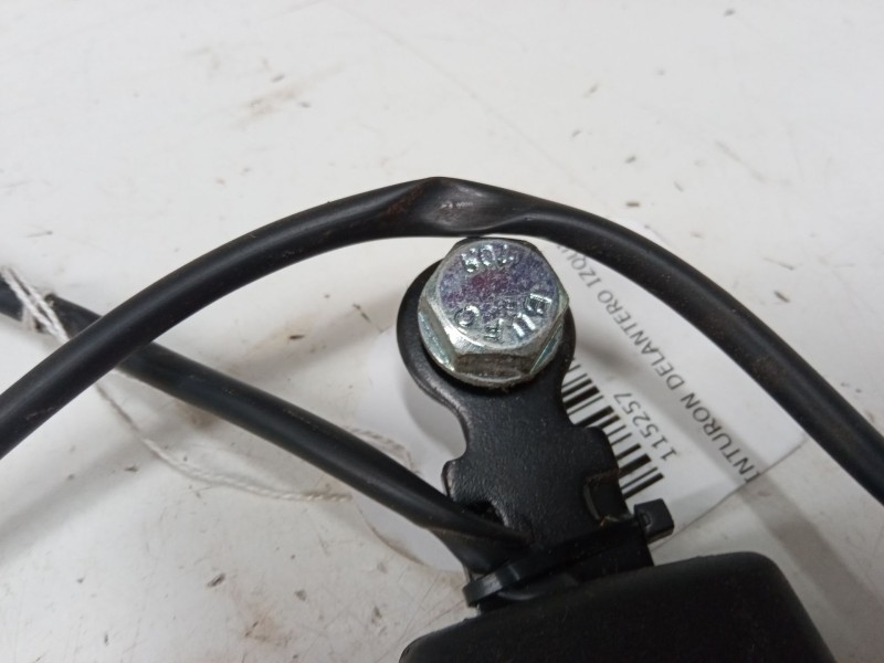 Recambio de anclaje cinturon delantero izquierdo para fiat 500 c (312_) 1.2 (312cxa1a, 312axa1a) referencia OEM IAM   