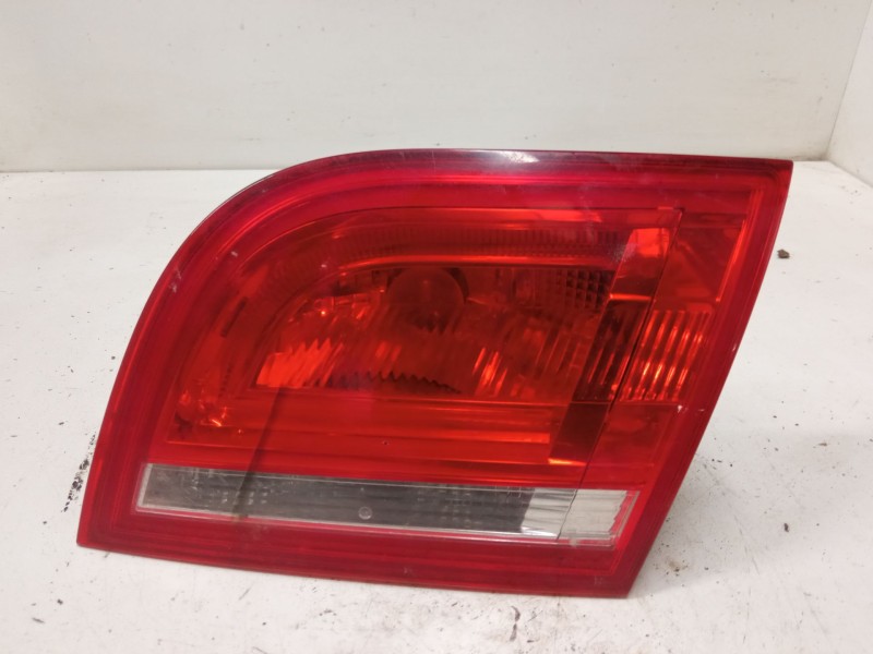 Recambio de piloto trasero porton derecho para audi a3 sportback (8pa) 1.6 tdi referencia OEM IAM 8P4945258C  