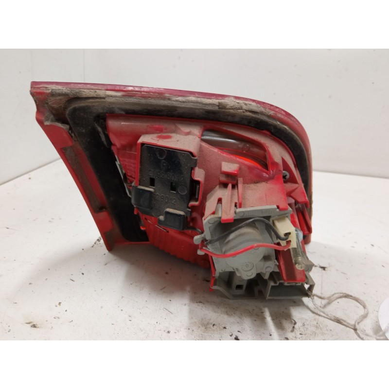 Recambio de piloto trasero porton derecho para audi a3 sportback (8pa) 1.6 tdi referencia OEM IAM 8P4945258C  