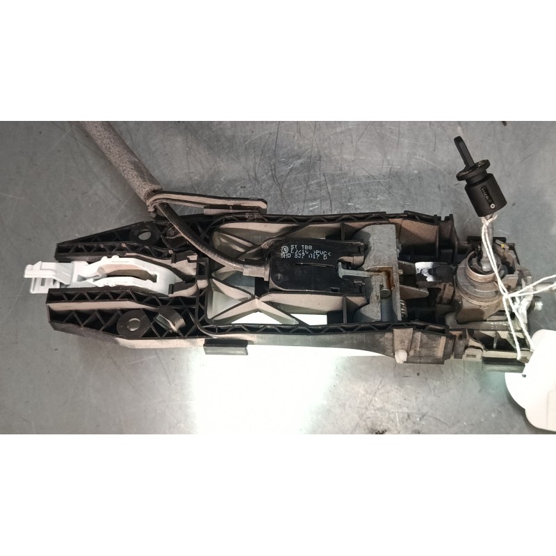 Recambio de maneta exterior puerta delantera izquierda para audi a3 (8v1, 8vk) 1.6 tdi referencia OEM IAM 8V0837885  