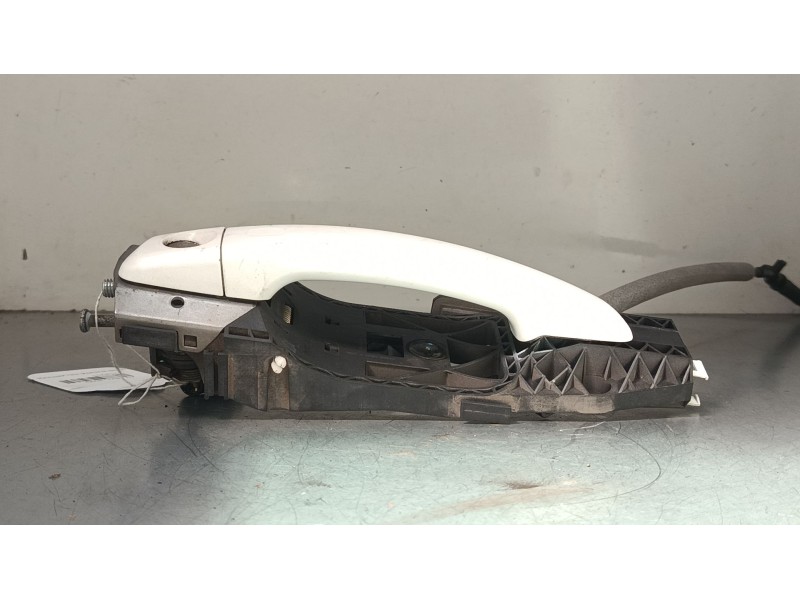 Recambio de maneta exterior puerta delantera izquierda para audi a3 (8v1, 8vk) 1.6 tdi referencia OEM IAM 8V0837885  