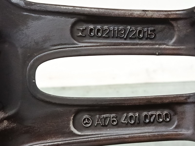 Recambio de llanta aluminio 18´´ para mercedes-benz clase a (w176) a 220 d (176.003) referencia OEM IAM A1764010700  