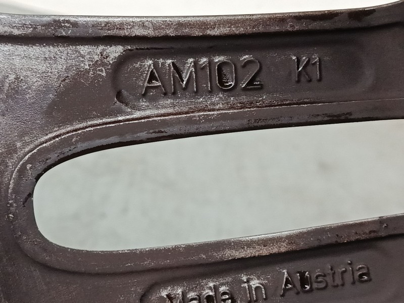 Recambio de llanta aluminio 18´´ para mercedes-benz clase a (w176) a 220 d (176.003) referencia OEM IAM A1764010700  