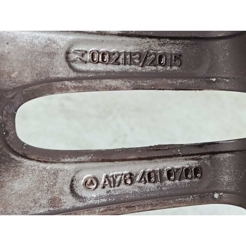 Recambio de llanta aluminio 18´´ para mercedes-benz clase a (w176) a 220 d (176.003) referencia OEM IAM A1764010700  