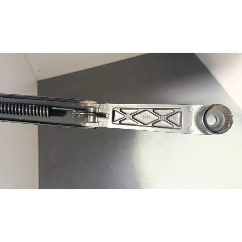 Recambio de brazo limpia delantero derecho para suzuki sx4 (ey, gy) 1.9 ddis (rw 419d) referencia OEM IAM   
