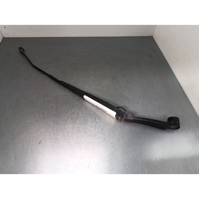 Recambio de brazo limpia delantero izquierdo para mitsubishi outlander ii (cw_w) 2.0 di-d (cw8w) referencia OEM IAM   