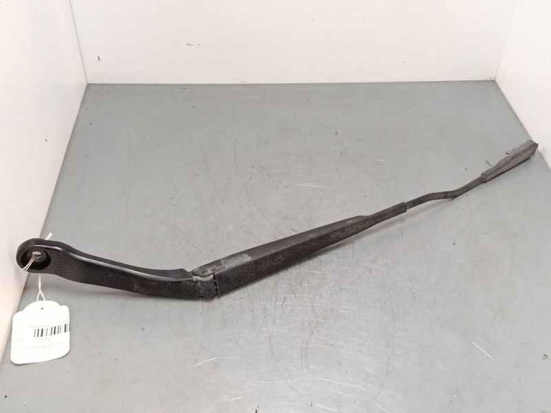 Recambio de brazo limpia delantero izquierdo para nissan qashqai i (j10, nj10) 1.5 dci referencia OEM IAM   