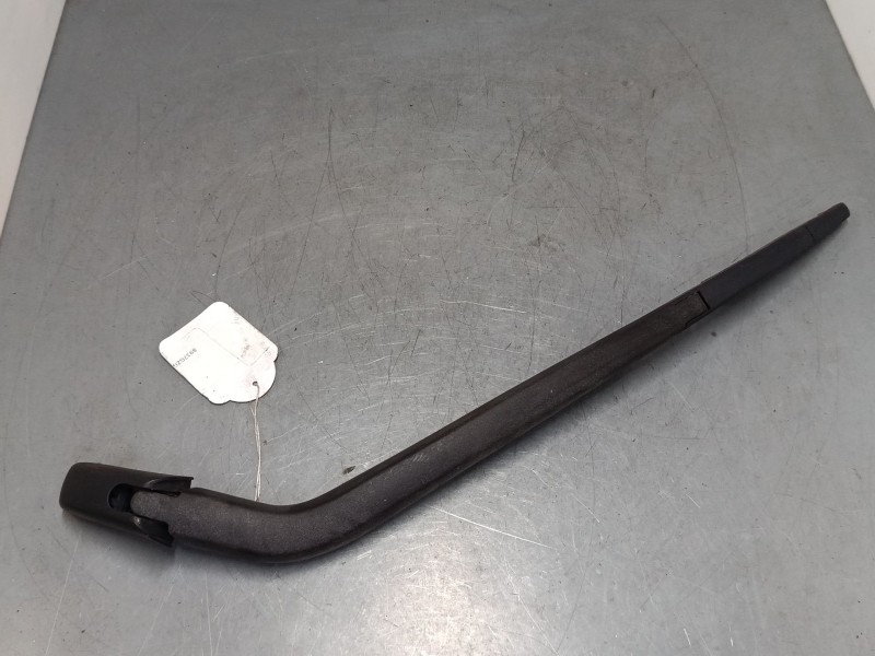 Recambio de brazo limpia trasero para toyota auris (_e15_) 1.33 dual-vvti (nre150_) referencia OEM IAM   