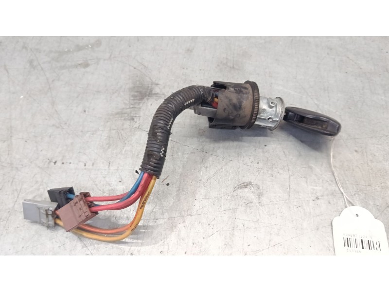 Recambio de clausor para peugeot expert (224_) 2.0 hdi 16v referencia OEM IAM   