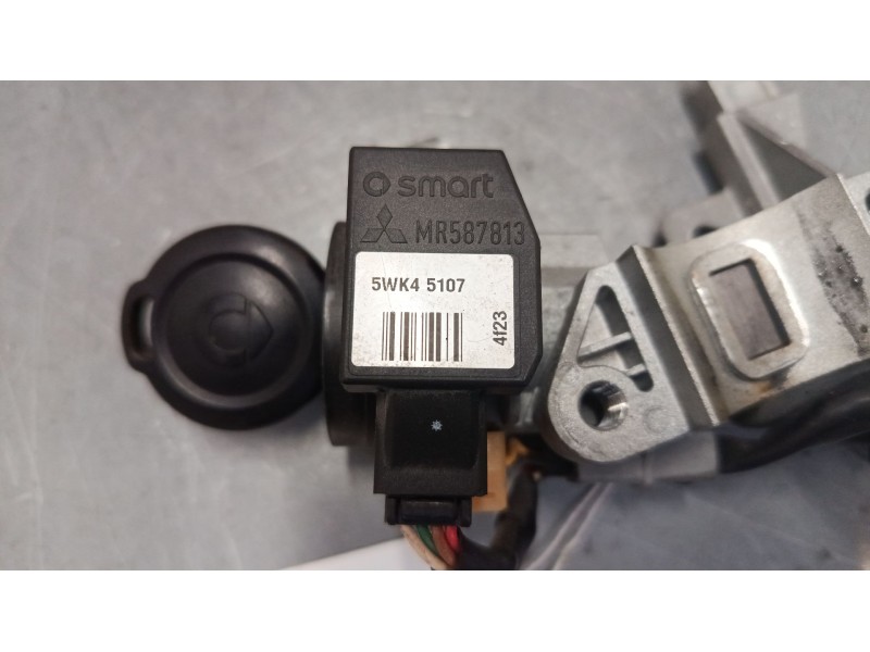 Recambio de clausor para smart forfour (454) 1.1 (454.030) referencia OEM IAM 5WK45107  