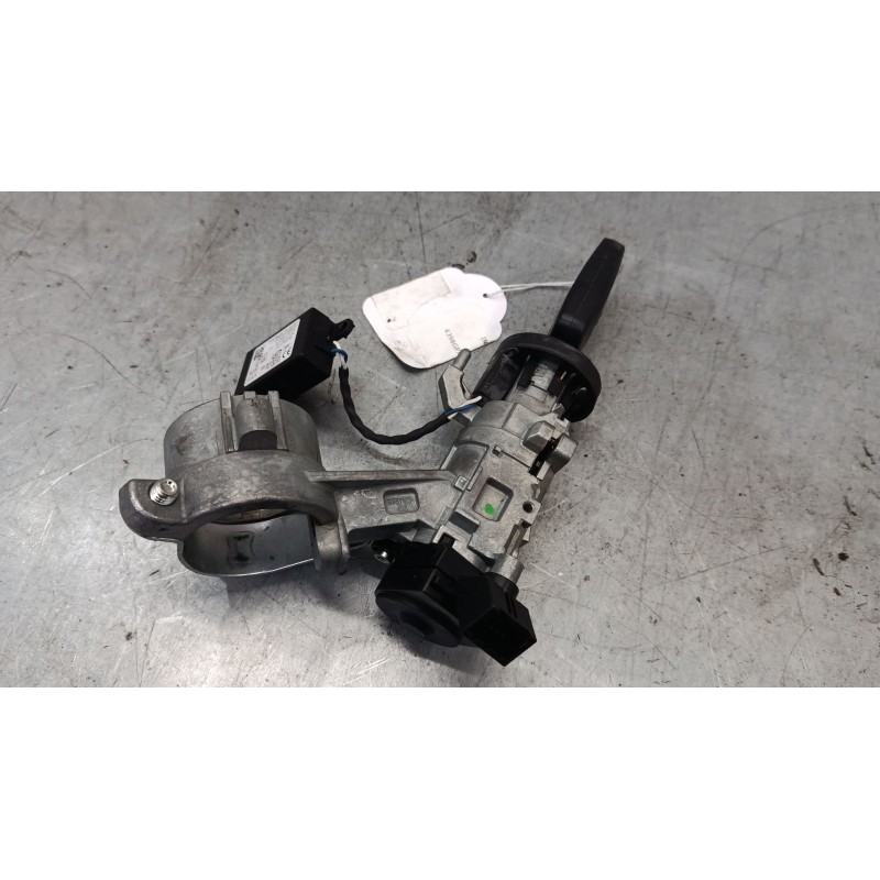 Recambio de clausor para opel insignia a sports tourer (g09) 2.0 cdti (35) referencia OEM IAM 25799293  