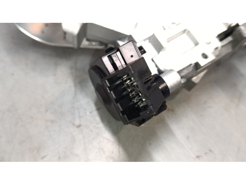 Recambio de clausor para opel insignia a (g09) 2.0 cdti (68) referencia OEM IAM 20964876  