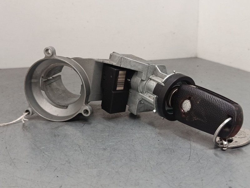 Recambio de clausor para opel corsa d (s07) 1.3 cdti (l08, l68) referencia OEM IAM 0911064584  