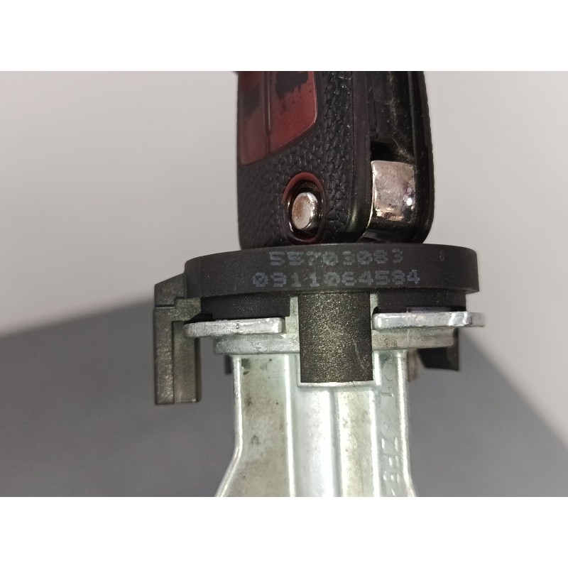 Recambio de clausor para opel corsa d (s07) 1.3 cdti (l08, l68) referencia OEM IAM 0911064584  