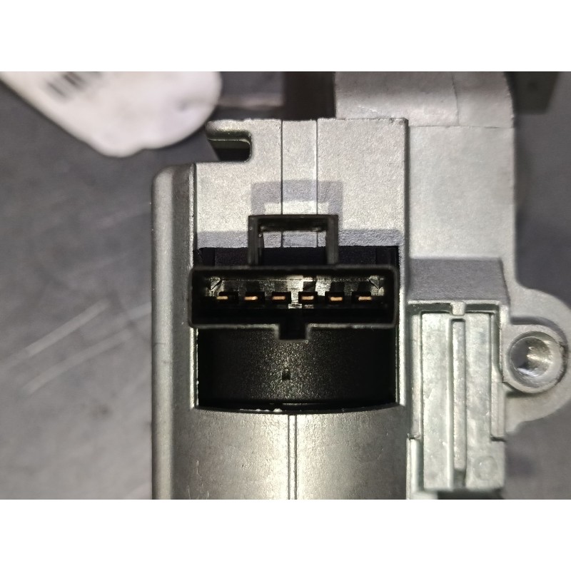 Recambio de clausor para opel corsa d (s07) 1.3 cdti (l08, l68) referencia OEM IAM 0911064584  