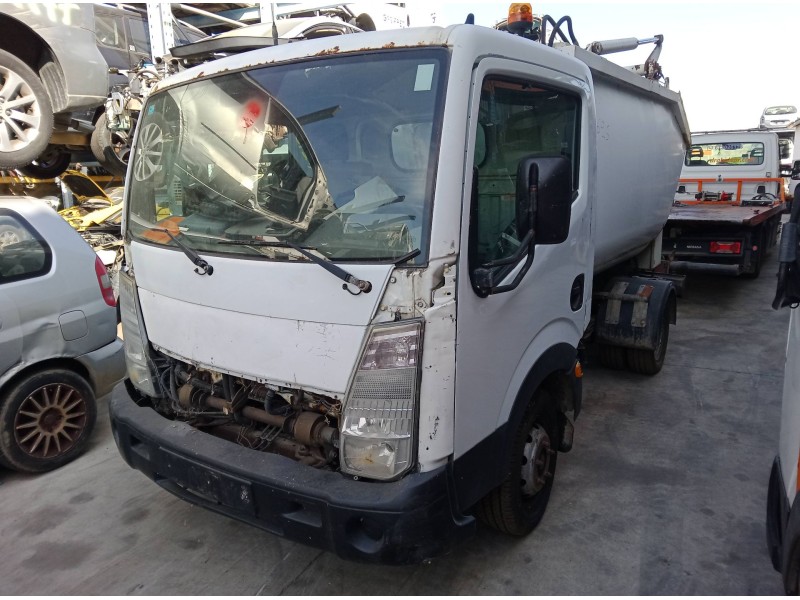nissan cabstar (f24m, f24w) del año 2007