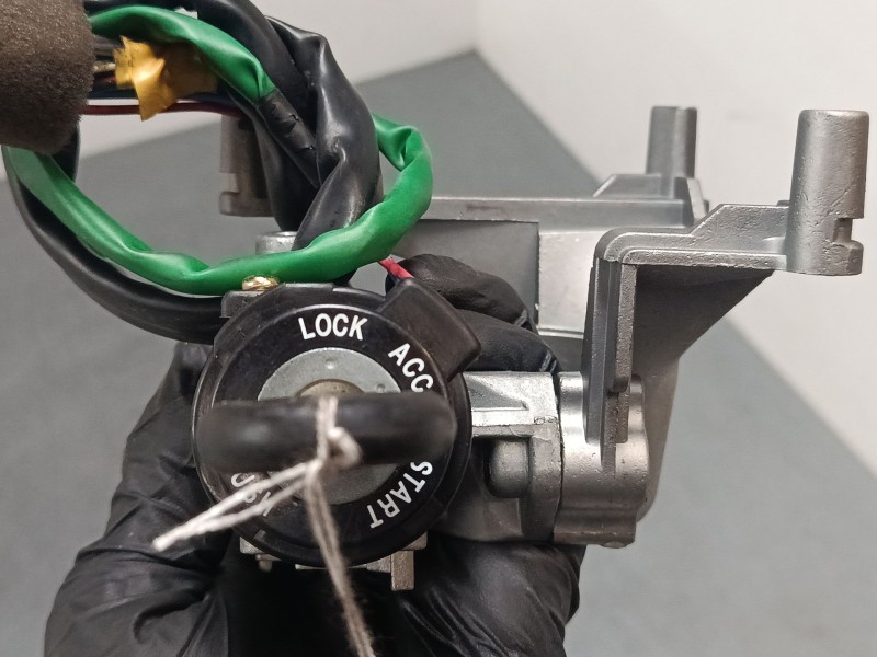 Recambio de clausor para hyundai accent ii (lc) 1.3 referencia OEM IAM   
