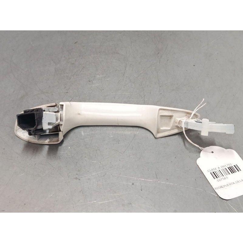 Recambio de maneta exterior puerta delantera derecha para mercedes-benz clase a (w176) a 220 d (176.003) referencia OEM IAM A204