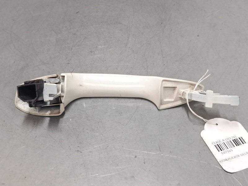 Recambio de maneta exterior puerta delantera derecha para mercedes-benz clase a (w176) a 220 d (176.003) referencia OEM IAM A204
