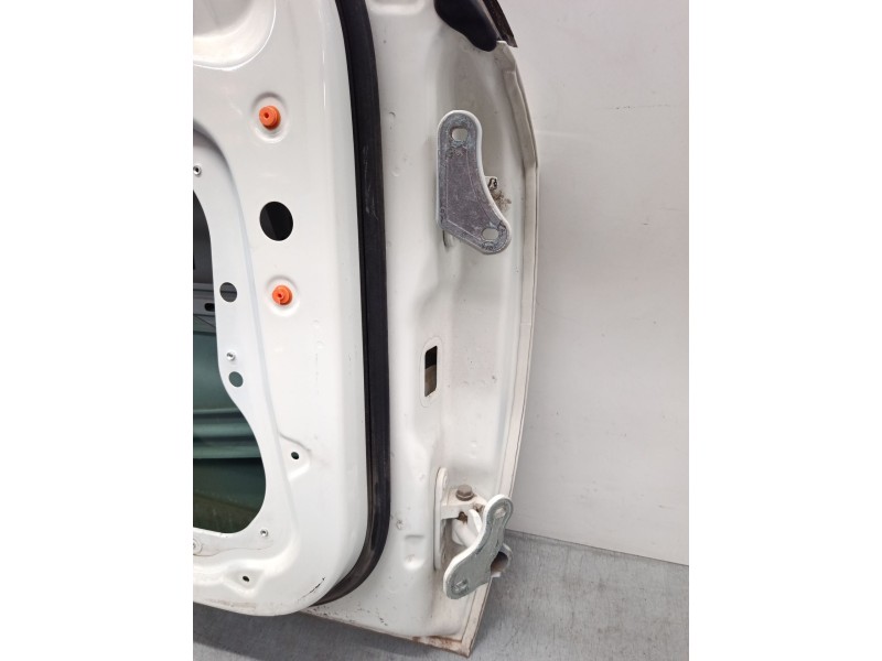 Recambio de puerta delantera izquierda para mercedes-benz clase a (w176) a 220 d (176.003) referencia OEM IAM A1767200105  