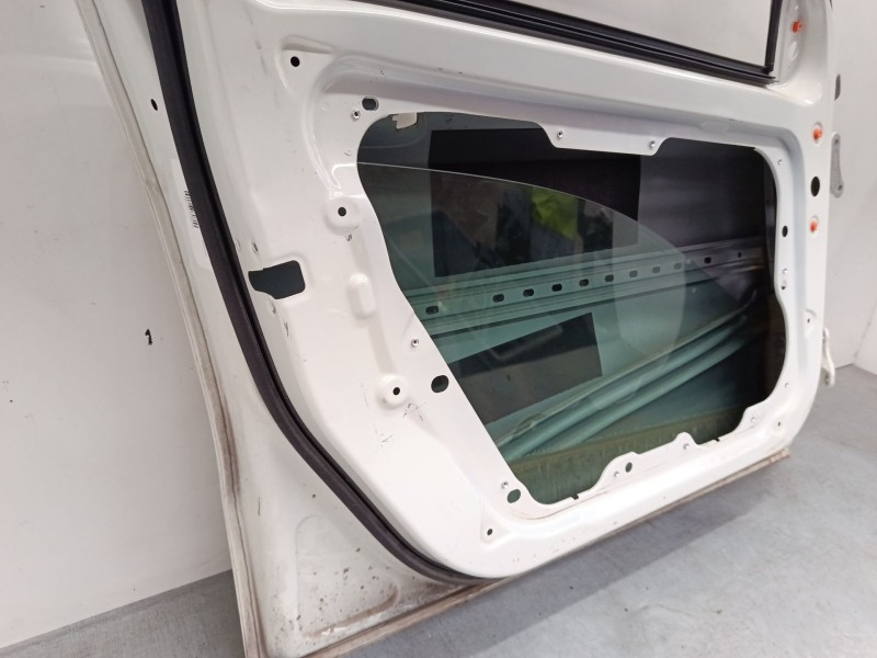 Recambio de puerta delantera izquierda para mercedes-benz clase a (w176) a 220 d (176.003) referencia OEM IAM A1767200105  