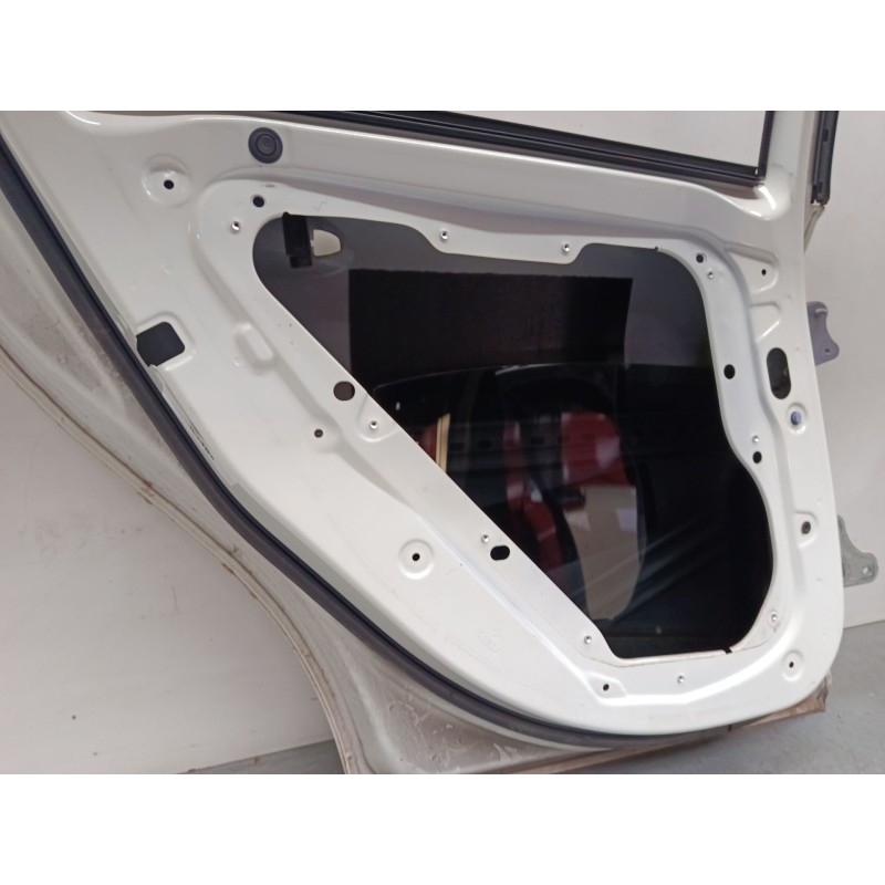 Recambio de puerta trasera izquierda para mercedes-benz clase a (w176) a 220 d (176.003) referencia OEM IAM A1767300105  