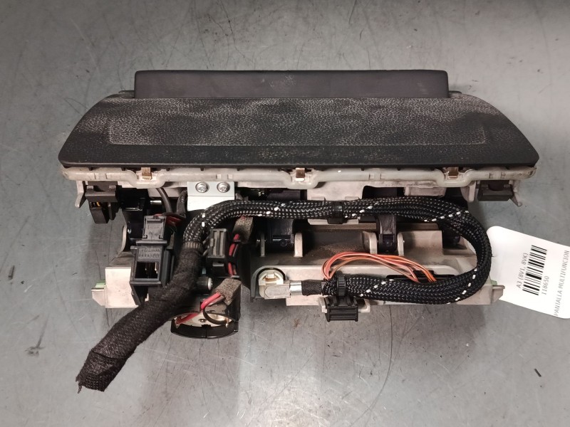 Recambio de pantalla multifuncion para audi a3 (8v1, 8vk) 1.6 tdi referencia OEM IAM 8V0857273M  