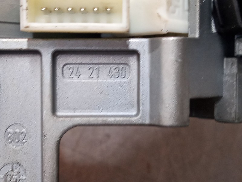 Recambio de clausor para seat ibiza v (kj1, kjg) 1.0 mpi referencia OEM IAM N0501881  