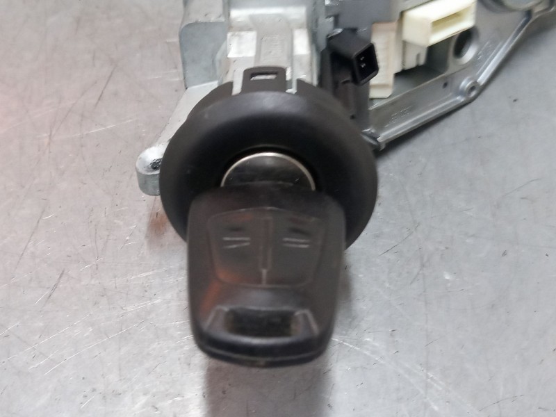 Recambio de clausor para seat ibiza v (kj1, kjg) 1.0 mpi referencia OEM IAM N0501881  