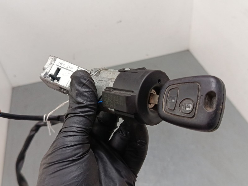 Recambio de clausor para citroën c3 i (fc_, fn_) 1.4 i referencia OEM IAM 9652781780  