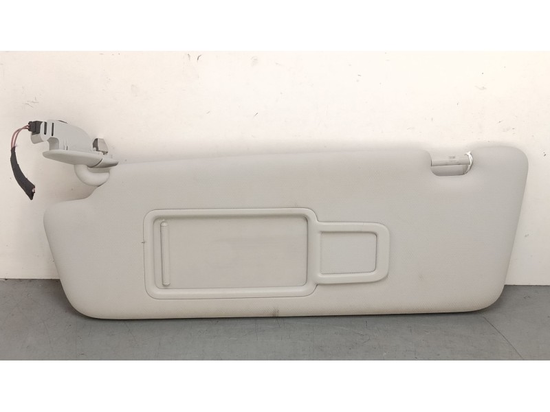 Recambio de parasol izquierdo para audi a3 (8v1, 8vk) 1.6 tdi referencia OEM IAM 8V0857551  