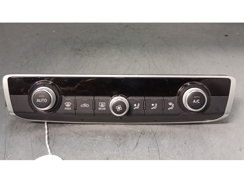 Recambio de mando climatizador para audi a3 (8v1, 8vk) 1.6 tdi referencia OEM IAM 8V0820043C  