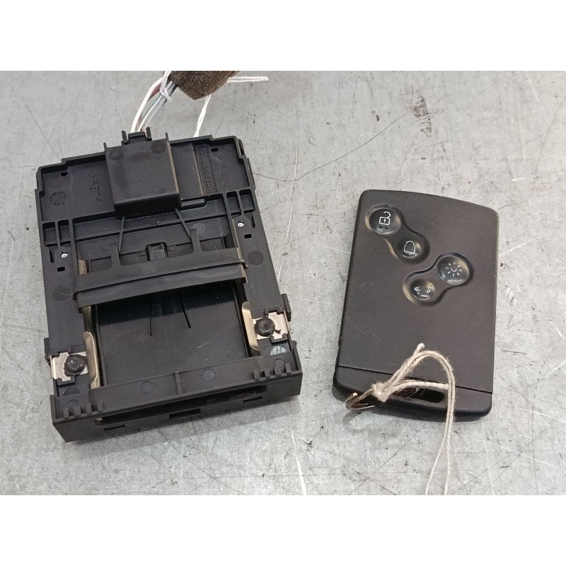 Recambio de clausor para renault megane iii hatchback (bz0/1_, b3_) 1.2 tce (bz2b, bz11) referencia OEM IAM A2C53185186  