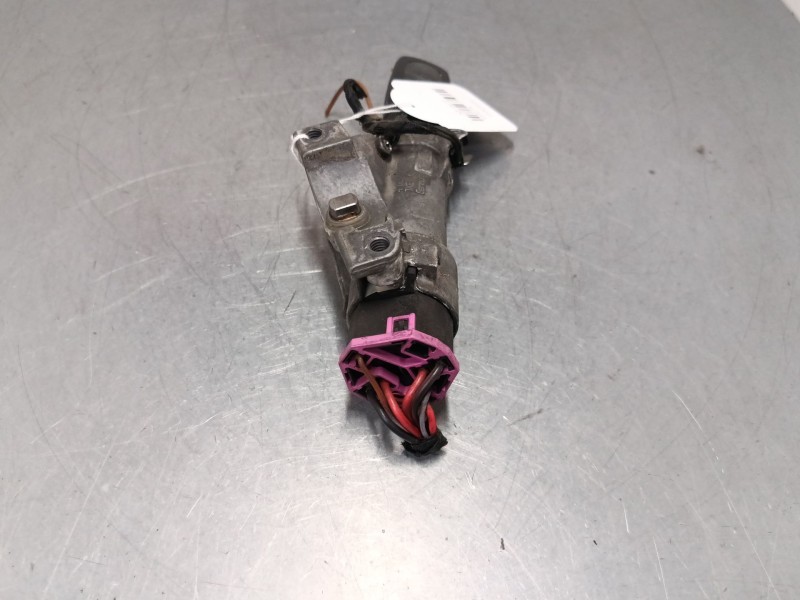 Recambio de clausor para audi a3 (8l1) 1.9 tdi referencia OEM IAM 4B0905851  
