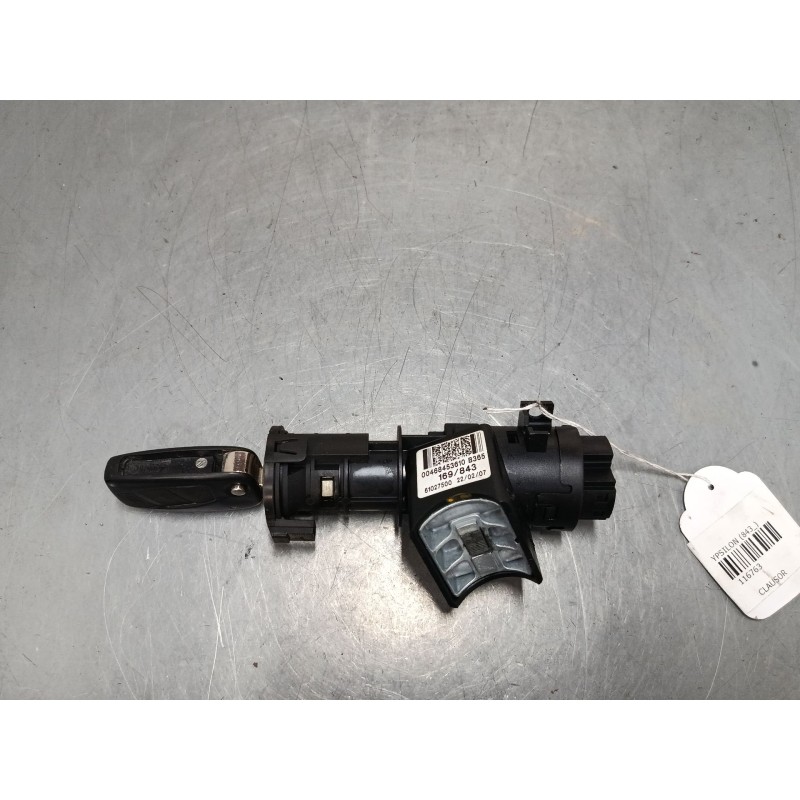 Recambio de clausor para lancia ypsilon (843_) 1.3 d multijet (843.axh1a, 843.axe1a) referencia OEM IAM 61027500  