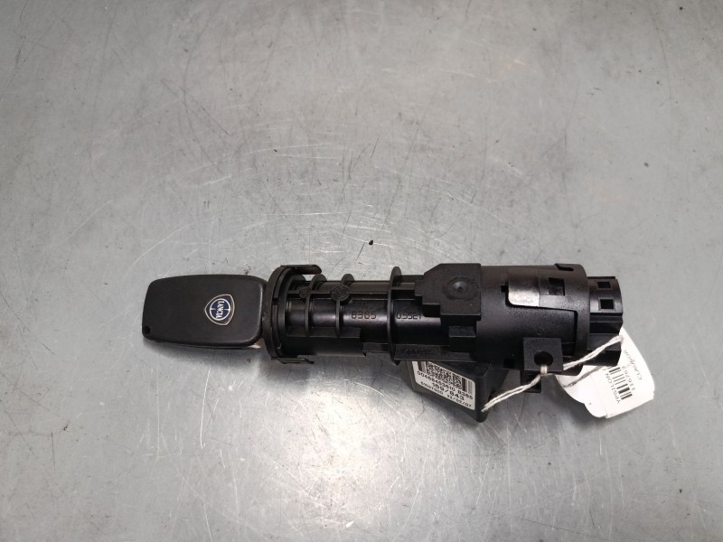 Recambio de clausor para lancia ypsilon (843_) 1.3 d multijet (843.axh1a, 843.axe1a) referencia OEM IAM 61027500  