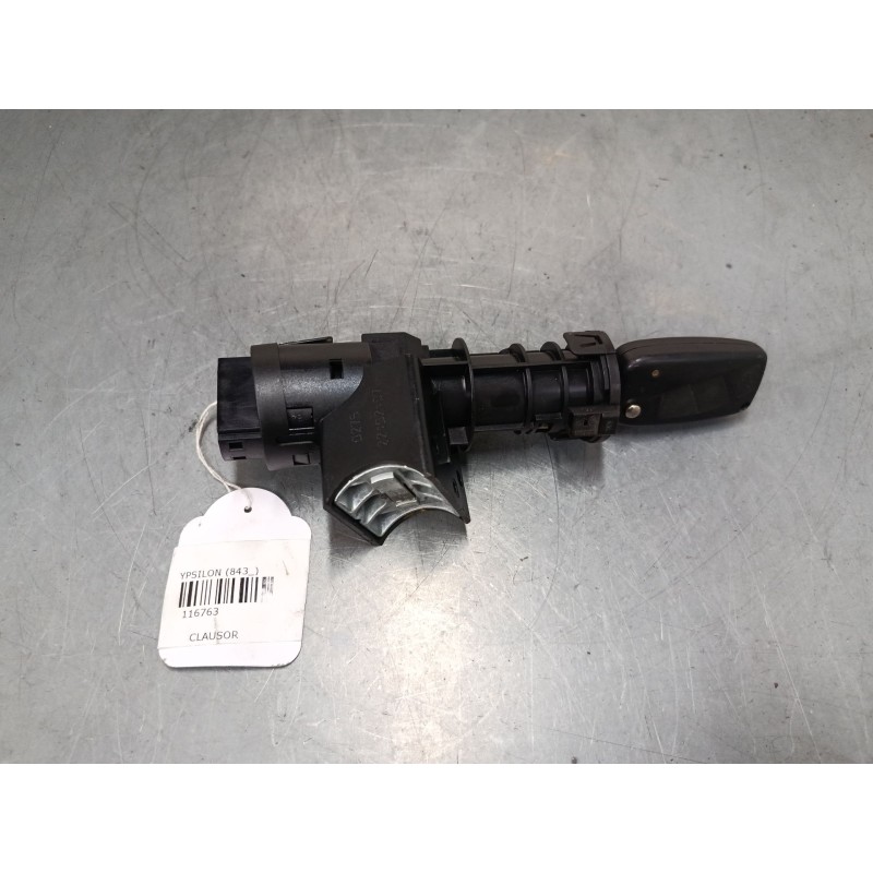 Recambio de clausor para lancia ypsilon (843_) 1.3 d multijet (843.axh1a, 843.axe1a) referencia OEM IAM 61027500  
