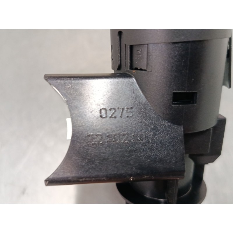 Recambio de clausor para lancia ypsilon (843_) 1.3 d multijet (843.axh1a, 843.axe1a) referencia OEM IAM 61027500  