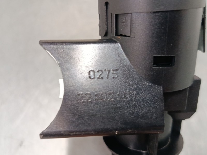 Recambio de clausor para lancia ypsilon (843_) 1.3 d multijet (843.axh1a, 843.axe1a) referencia OEM IAM 61027500  