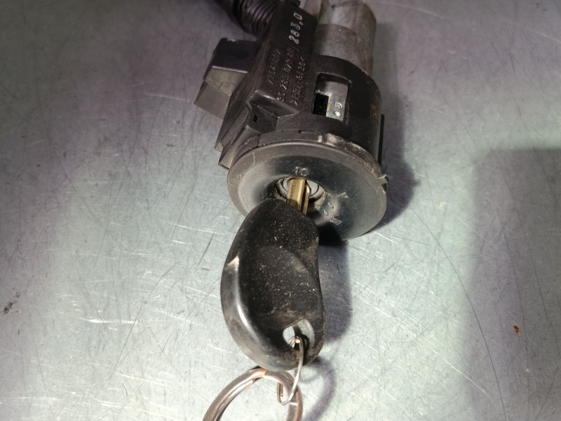 Recambio de clausor para citroën saxo (s0, s1) 1.5 d referencia OEM IAM 962850798B  